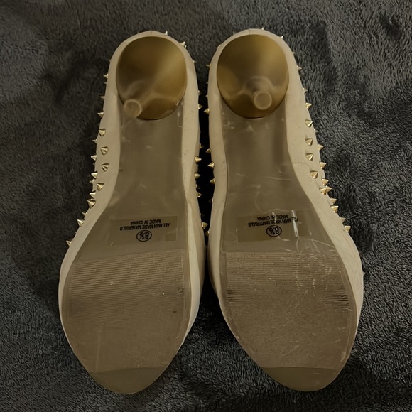 Worn Once Tan Heels with Gold Spikes - Picture 6 of 9